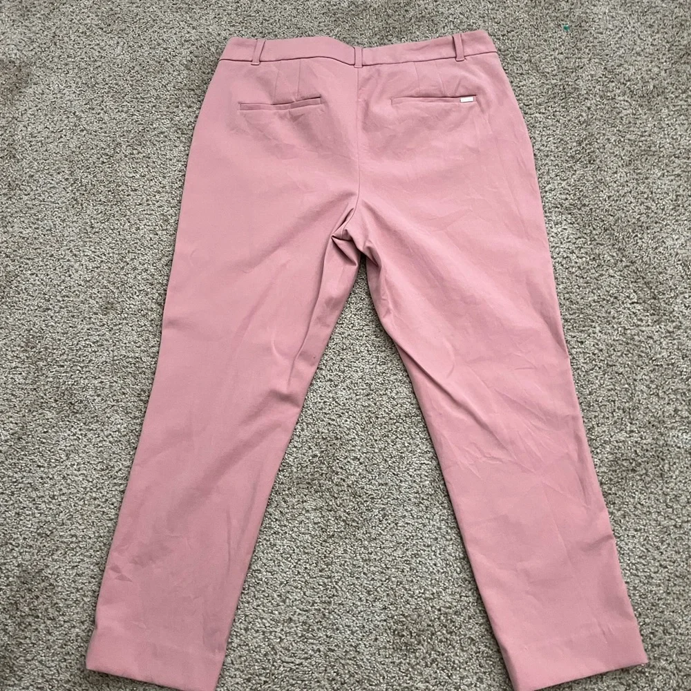 White House Black Market slim ankle